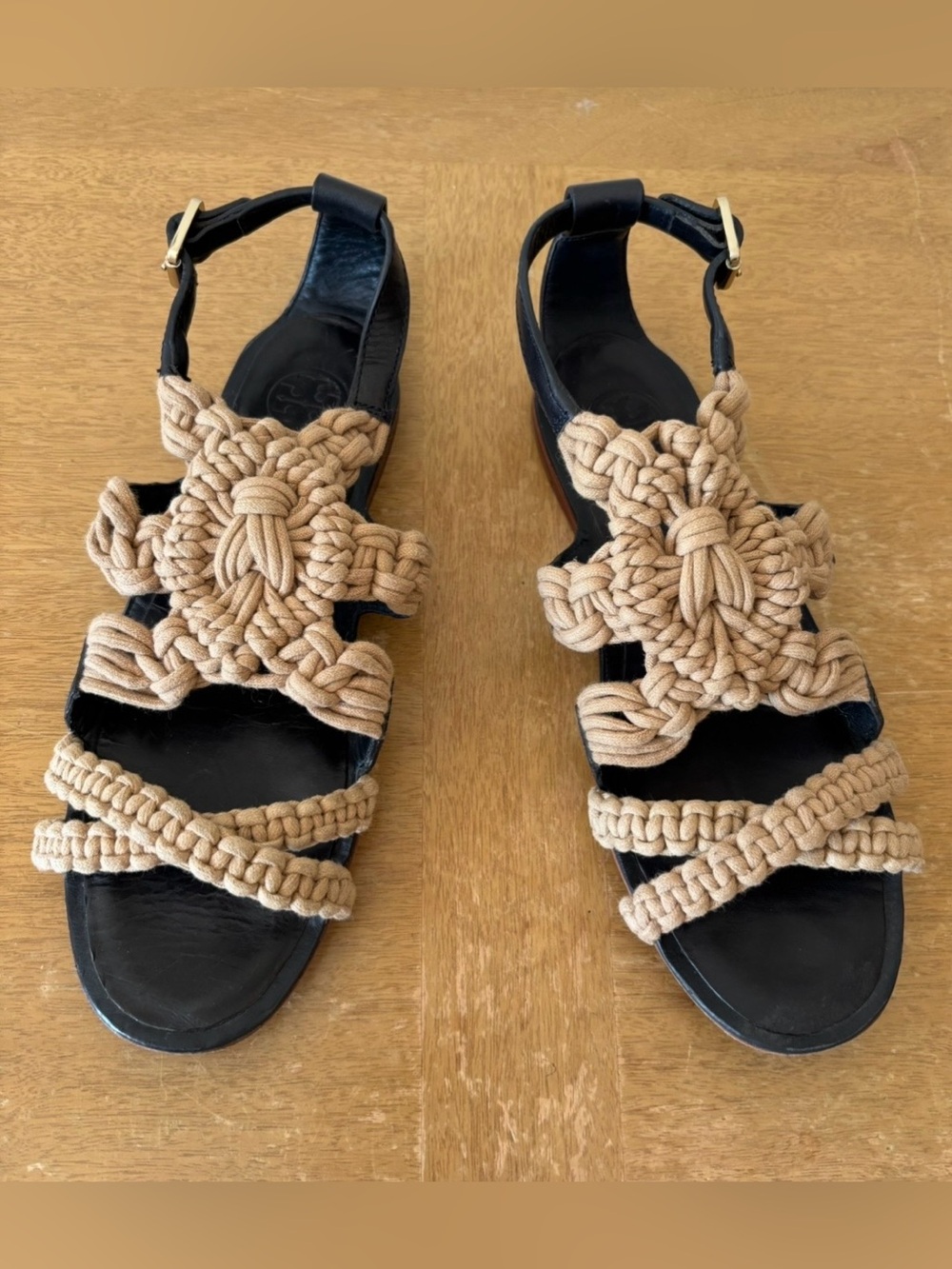 Tory Burch Macrame Fleur Sandals Woven Leather Slingback in Beige and Black